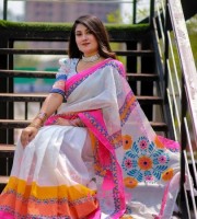 Halfsilk Saree with Blouse-- 4307